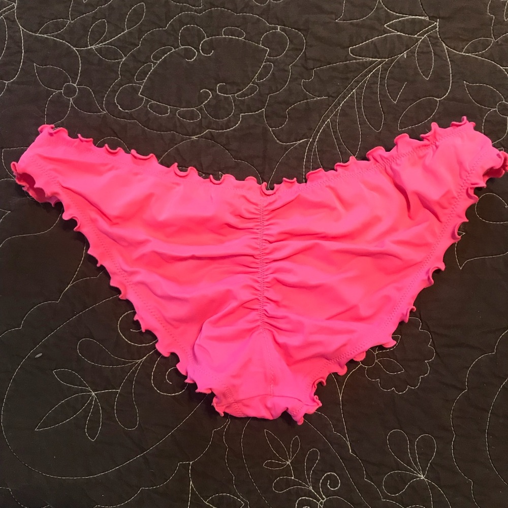 Victoria’s Secret Ruffle Cheeky Bottoms